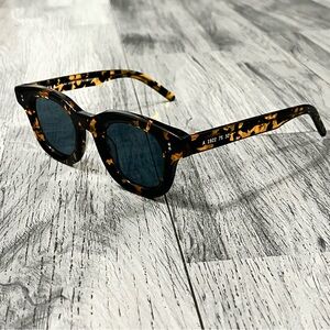 Akila Apollo Tortoiseshell Sunglasses